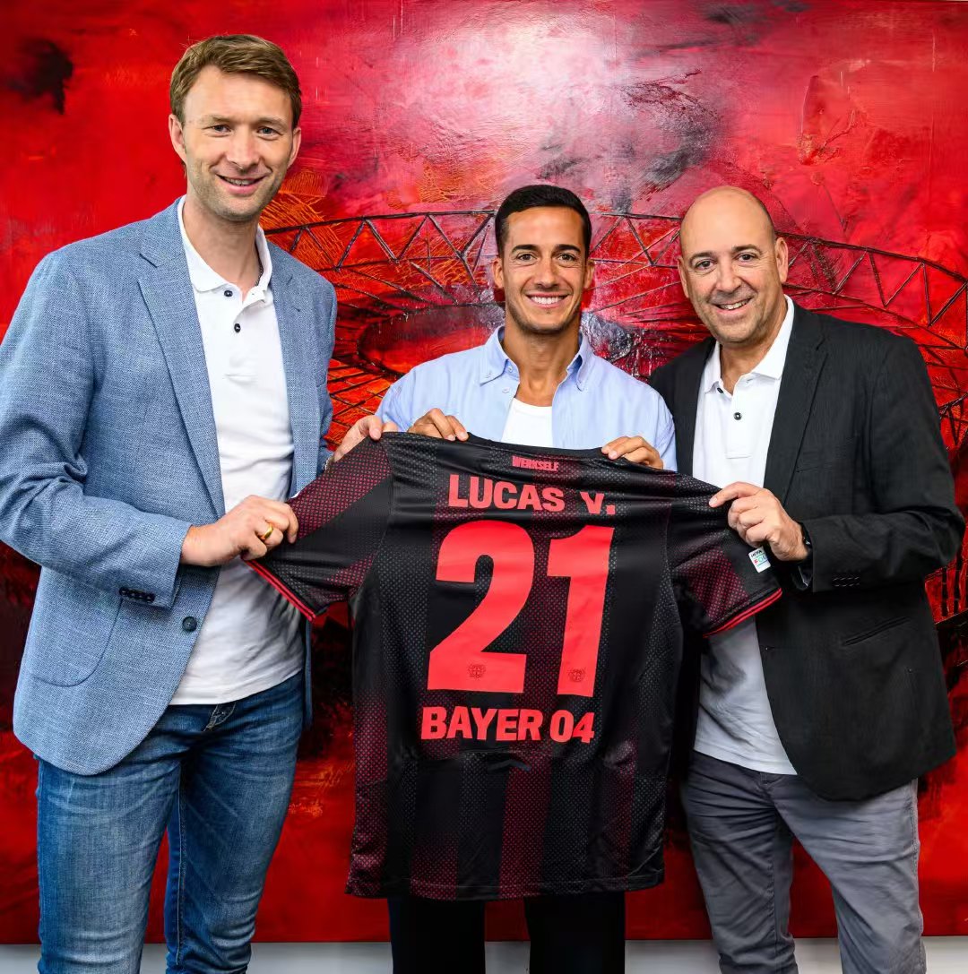 Čtyřiatřicetiletý Vázquez se vydává na bundesligové turné s Bayerem Leverkusen